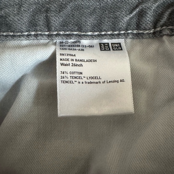 Uniqlo Women Relaxed Tapered Ankle Jeans Size 26 - Picture 5 of 11